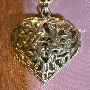 Elegant sterling silver Heart Pendant Necklace